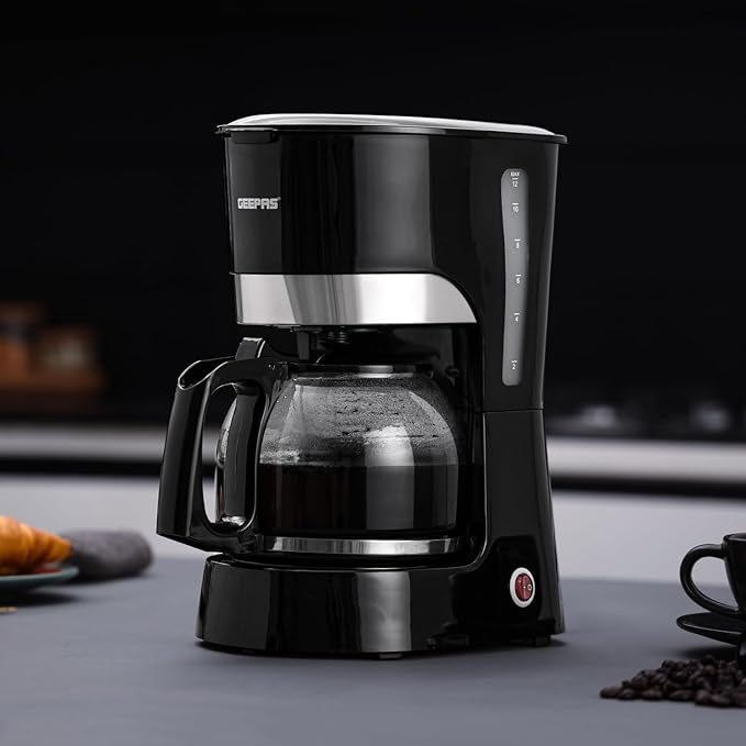 Geepas Filtre Kahve Makinesi, 1,5 L (6103)